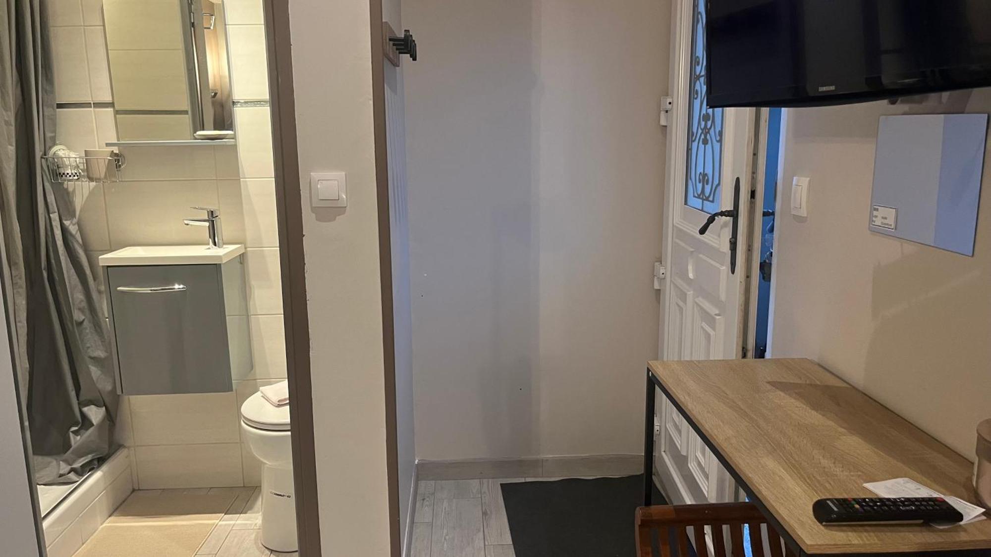 Méry-sur-Oise Mini Studio Et Espace Exterieur מראה חיצוני תמונה